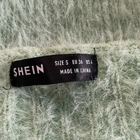 Shein cropped cardigan - Picture 3 of 3